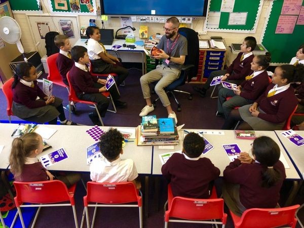 Encouraging reading for pleasure amongst students