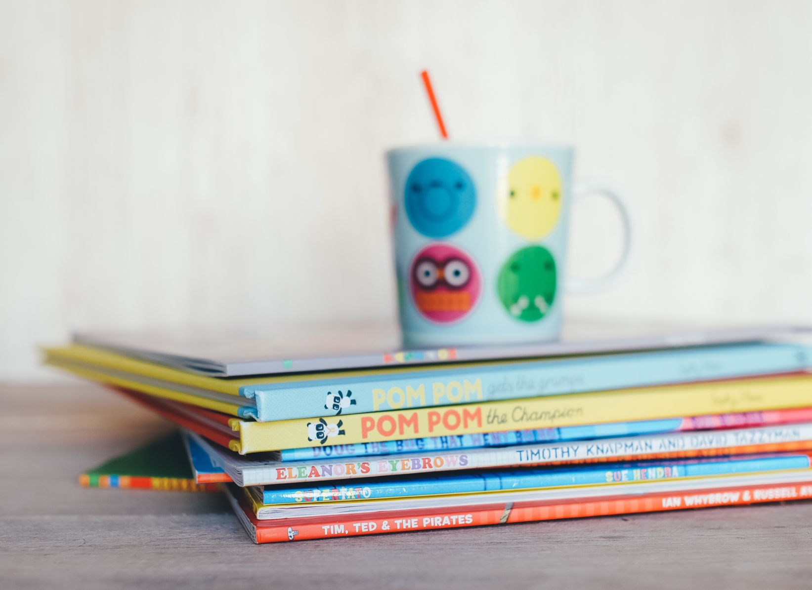 Book recommendations for beginner reading to encourage reading for pleasure