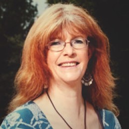 Associate professor speaks of importance of better reading practices for books for topics KS2 