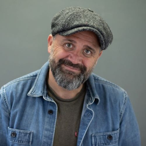 Phil Earle, author headshot