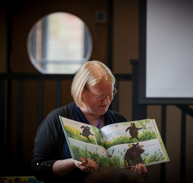 Expert book recommendations 