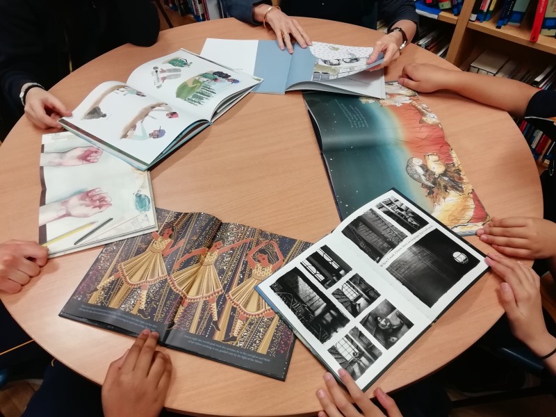 Shadowing reading schemes for schools 