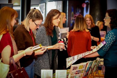CPD for teachers UK | CPD for librarians | literacy conference