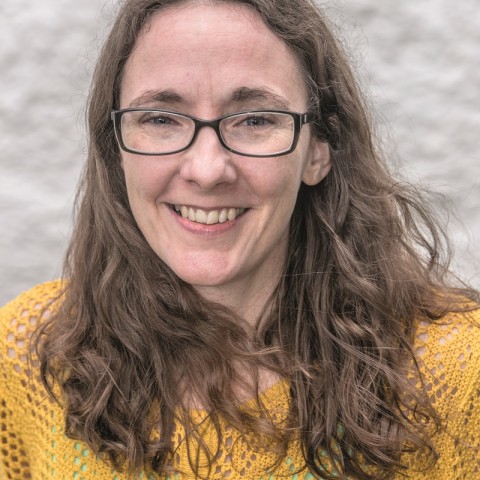 The Snow Girl: Sophie Anderson Q&A - Peters